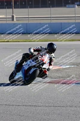 media/Jan-21-2023-Fastrack Riders (Sat) [[fcf3f88a30]]/Level 4/Session 6 Turn 13/